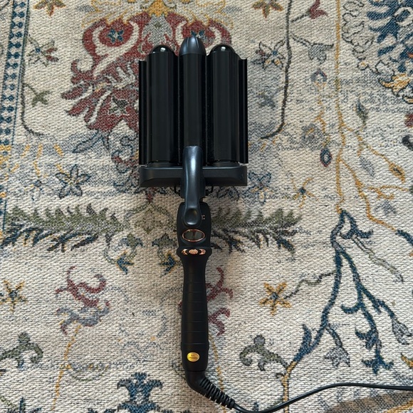 Amika -High Tide Deep Wave Hair Crimper - Picture 1 of 4